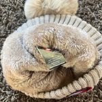 Canada Weather Gear Beige Pom Pom Beanie Red Photo 5