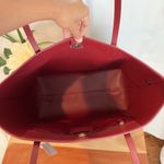 Coach  City Tote In‎ Signature Canvas With Heart Petal Print Photo 2