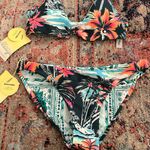 Maaji NWT  2 Piece Bikini Swim Set- funky fiesta Photo 4