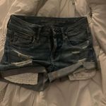American Eagle Mid Rise Short Photo 0