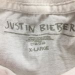 Justin Bieber White/Black T Photo 1
