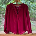 Universal Threads Universal Thread Women's Red Long Sleeve Corduroy Top Size L. NEW Photo 0