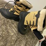 Kamik  Women Size 7 Citadel Brown Leather Waterproof Insulated Winter Snow Boots Photo 4