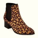 DONALD J PLINER Dyla Leopard Print Chelsea Boots Size 9 Ankle Shoes Tan Photo 0