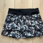 Lululemon  Pace Rival Skort Skirt in Spring Bloom Floral Size 6 Tall RARE Photo 9