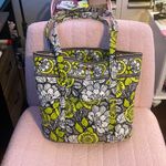 Vera Bradley Tote Bag Photo 0