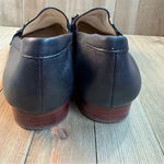 Enzo Angiolini  Women’s Flat Black Leather Loafers with Gold Bar Detail‎ size 6.5 Photo 4