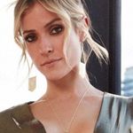 Uncommon James Gold Earrings Photo 4