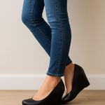 Kenneth Cole Black Wedge Shoes Photo 0