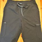 Jaanuu Jannuu Black Scrub Set  Photo 2