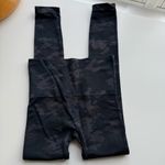 Spanx Look at Me Now Seamless Cropped Legging Size Small Photo 6