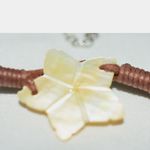 Source Unknown Vintage Brown Braided Suede Yellow Mother Of Pearl Flower 12" Choker Necklace Photo 1
