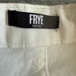 Frye BNWT  jeans  Photo 4