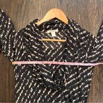 Max Mara  Black and White Patterned Blouse Photo 7