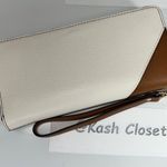 Michael Kors  Luggage Travel Continental Wristlet Large Wallet Photo 2