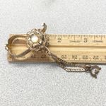 Vintage Gold Tone Floral Glove Clip Holder with Chain and Faux Pearl Accent Photo 5