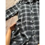 Simply Noelle Simply Noelle Flannel Button-up with Pockets Rolled Sleeves Size M Photo 4