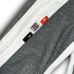 Nike  women’s icon clash sweatpants XS Photo 3