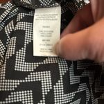 Takara  3/4 SLEEVE TOP BLACK AND WHITE CHEVRON SIZE large Photo 10