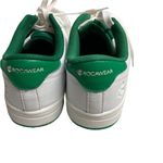 Rocawear ,‎ women’s Athletic Shoes Size 7, white & green, Style #: Henry Lo Photo 1