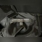 Jones Wear  Size 8P Black Cocktail Dress Photo 2
