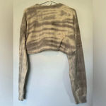 Talentless New  WOMENS CINCH CROP CREW white and gray tie dye L/XL top Photo 4