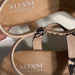 Alfani  Vacanzaa Step Flex Women's Faux Leather Wedge Sandals Snake Print Sz 7.5 Photo 5