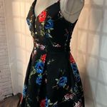 B. Smart Black Floral V-Neck Inverted Pleat Party Skater Mini Dress Size 9 Photo 3