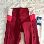 Brooks  Women's Method 3/4 Tights, Color is Razzmatazz, Small, NWT Photo 2