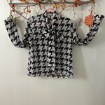 Elegant Women's Houndstooth Button Down Shirt Black Size M Photo 3