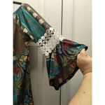 Win Win Women's Size L-XL Boho Multicolor Crochet Pinwheel Sleeve Tunic Top Photo 4