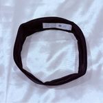 Lululemon  Womens Luxtreme Training Headband Thin Black Grippy Athletic Sporty Photo 8