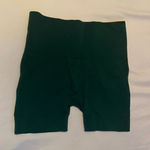 Set Active  green shorts seamless Photo 0
