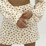 We Wore What Mini Slip Skirt Size Medium Satin it Ditsy Daisy Y2K Daisies Floral Photo 0