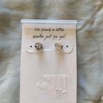 Francesca's Star Earrings Photo 1