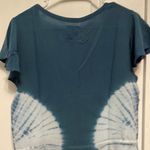 Chaser Flutter Sleeveā Blue and White Blouse with Tie Front Photo 3