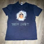 Gildan Vintage Taylor Swift 1989 world tour concert T-shirt size medium Photo 0