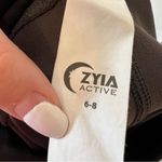 Zyia Forest Camo Luxe Capri Leggings Size 6/8 Photo 4