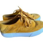 Vince Copley Shoes Women's sz 8 Mustard Yellow White Suede Platform Low Lace Up Photo 0