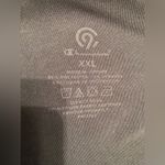 Champion  Black and Grey Leggings Cropped Size XXL Athletic wear Photo 7