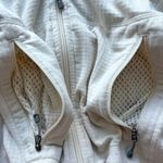 Patagonia jacket size Small zip up waffle fleece R1 cream ivory Photo 4