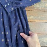 JUDE CONNALLY Briar Navy & Gold Polka Dot Babydoll Shirt Dress Sz XS 💚🎀 Blue Photo 12