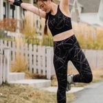 Zyia  Active Abstract Hi Rise size 4 Photo 0