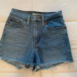 Levi’s Shorts Photo 0