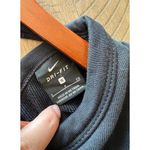 Nike Dri-Fit Black Deep V Open Back Pullover Crewneck Sweatshirt Women’s Small Photo 6