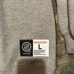 Mitchell & Ness NWT  New York Islanders Hockey NHL Crewneck Sweatshirt L Photo 1