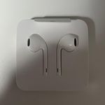 Apple Headphones Photo 0