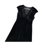 Jones Wear VINTAGE Velvet Midi Dress Photo 1