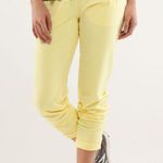 Lululemon Rejuvintae sweat pants size 2 Photo 2