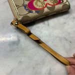 Coach  Poppy Bifold Zip Up Wallet Light Khaki Gold Photo 1